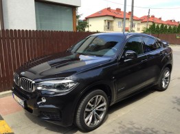 Wynajem samochodów osobowych Warszawa - czarne BMW X6