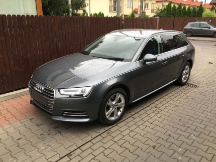 Krótko i długoterminowy wynajem samochodów osobowych Warszawa - srebrne Audi A4